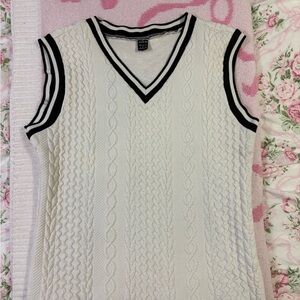 SHEIN White Cable Knit Vest with Black Trim
